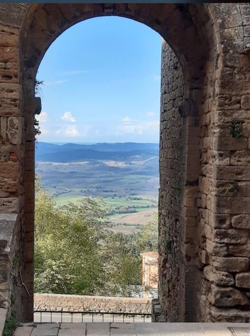Benvenuti Da Linda E David Apartment Volterra Luaran gambar