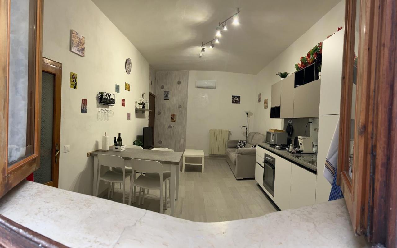 Benvenuti Da Linda E David Apartment Volterra Luaran gambar