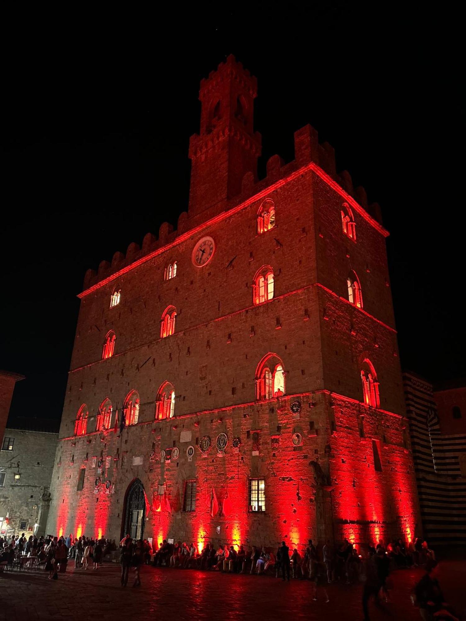 Benvenuti Da Linda E David Apartment Volterra Luaran gambar